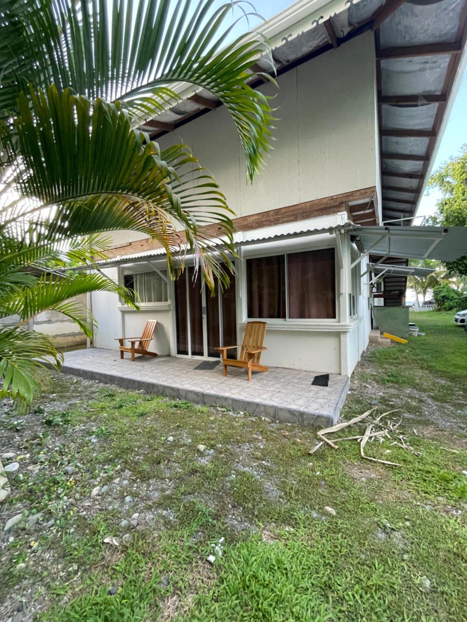 Casa Blanca Beachfront House With Shared Pool Access Pangea Lodge 曼萨尼约 外观 照片