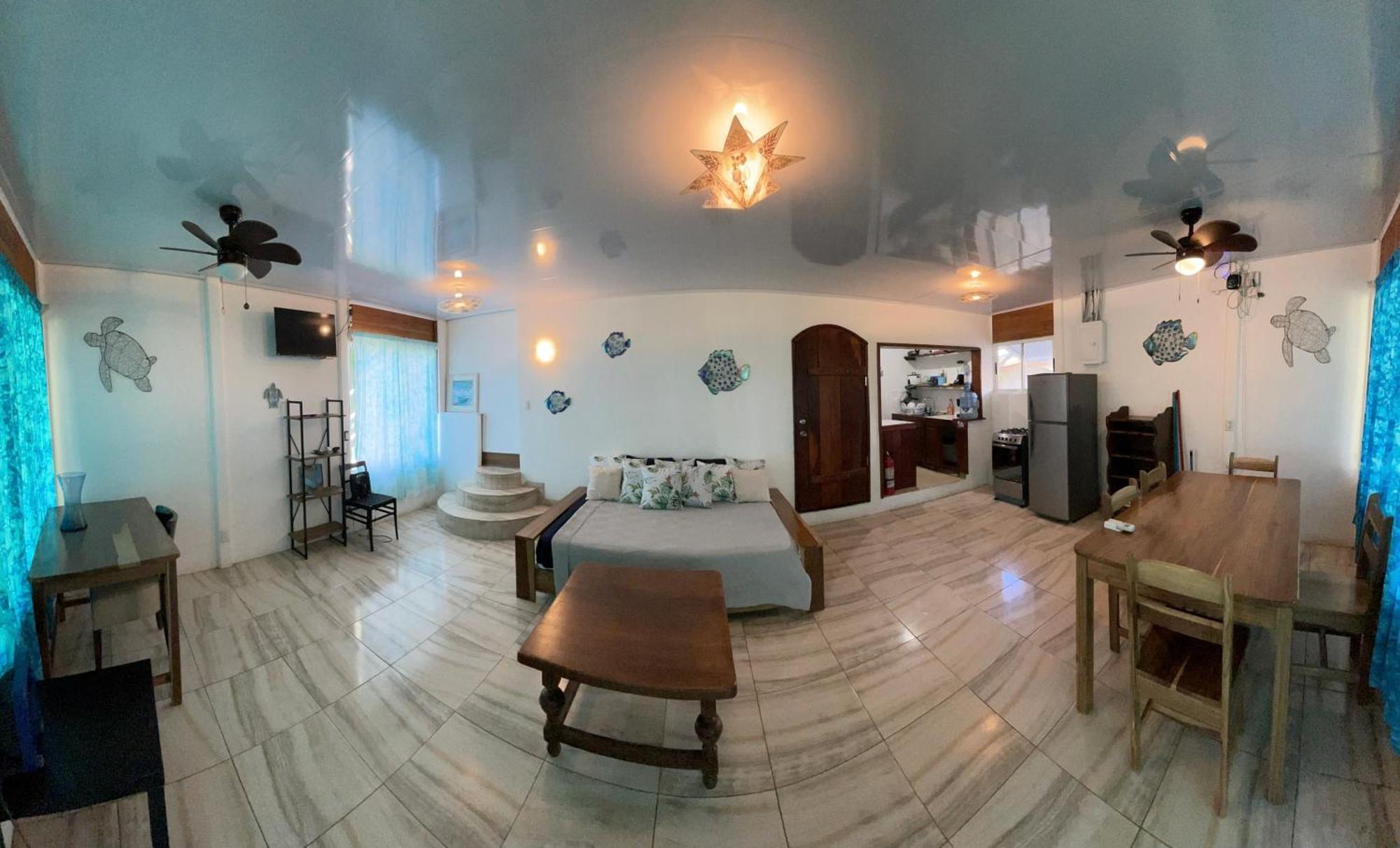 Casa Blanca Beachfront House With Shared Pool Access Pangea Lodge 曼萨尼约 外观 照片